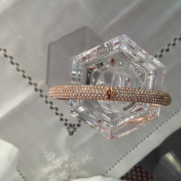 Nadri Rose Gold Crystal Pave Hinge Bangle Bracelet - Picture 2 of 6